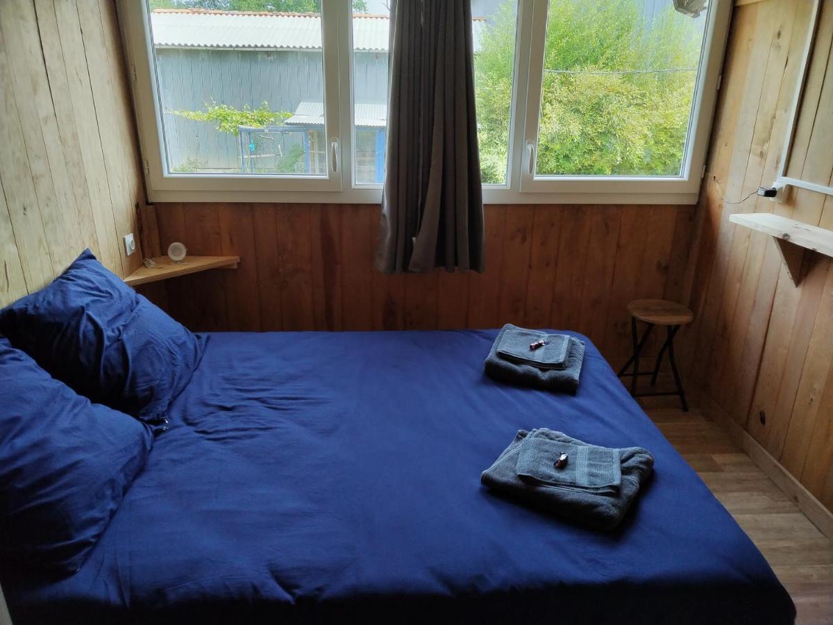 Chambre 2 A 4 Pers Gite Du Gardoir Boresse-et-Martron Экстерьер фото